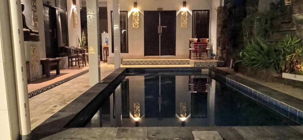 Khrisna Sunrise Homestay Tulamben Екстериор снимка