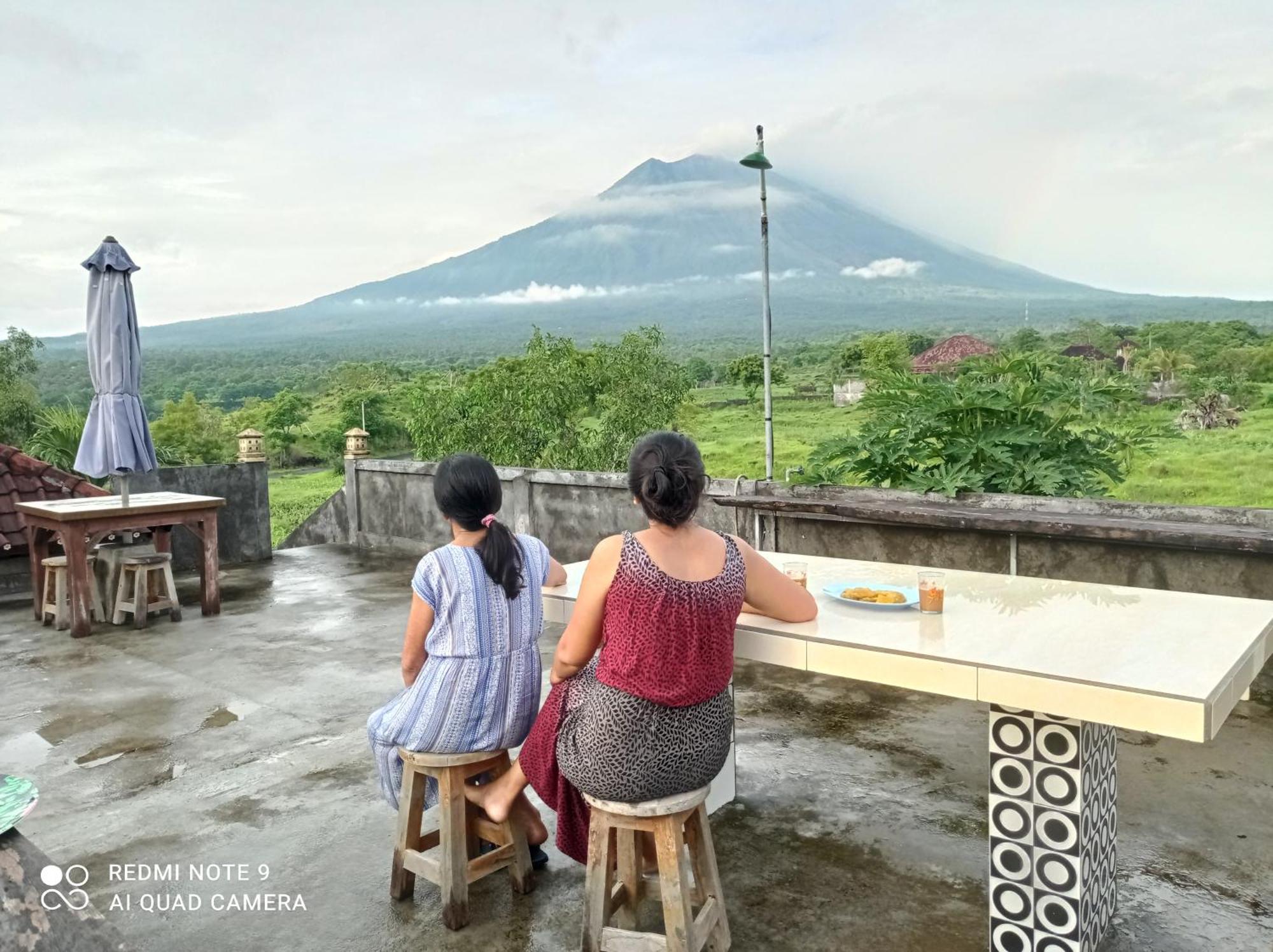 Khrisna Sunrise Homestay Tulamben Стая снимка