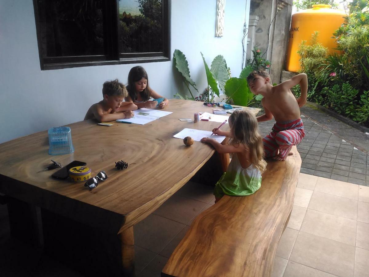 Khrisna Sunrise Homestay Tulamben Екстериор снимка